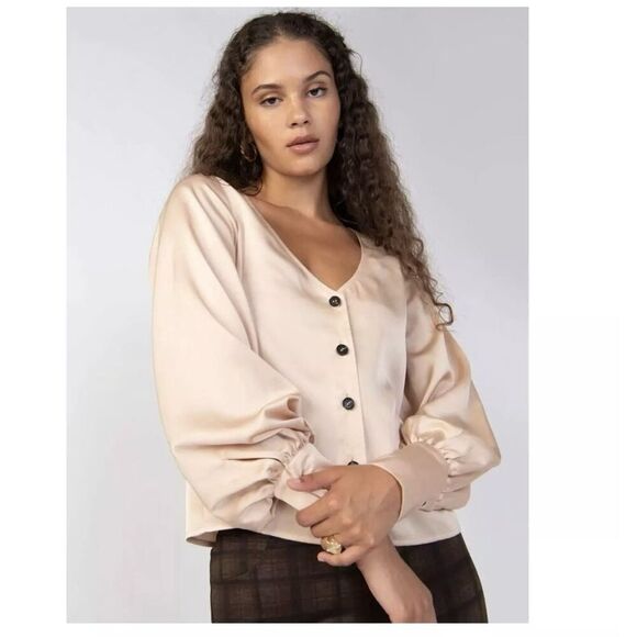 Sanctuary women’s L satin creamy golden button up deep V-neck extended cuff glam - Picture 1 of 8